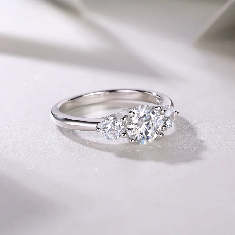 Sterling silver 925 moissanite rings